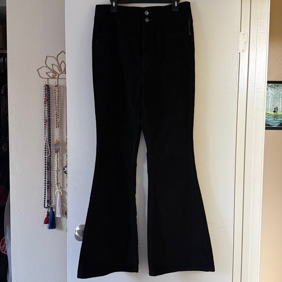 Free People We the Free Jayde Black Corduroy Flare Pants Size 32 NWOT - Picture 3 of 7